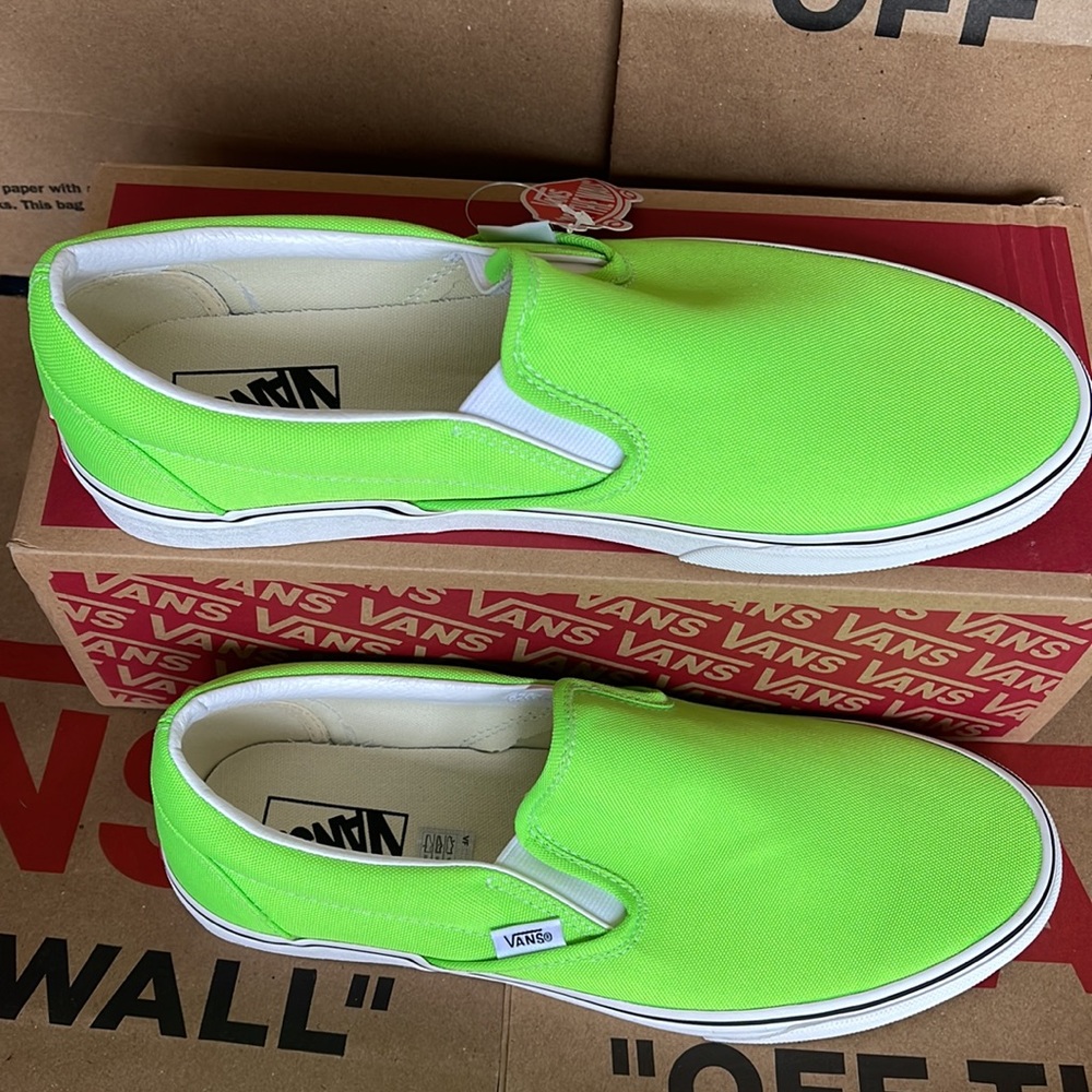 Vans Classic Slip On Neon Green Gecko/True White sneakers WMNS - Picture 5 of 16